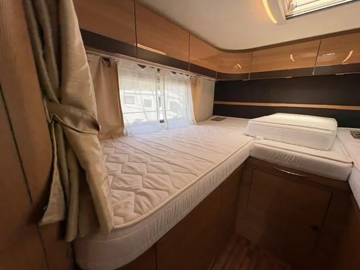 Fahrzeugbild LMC Breezer A 714 G /Solar/SAT-TV #25