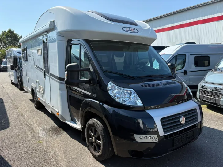 Fahrzeugbild LMC Breezer 737HG Black Edition /SAT-TV/Markise #1
