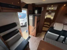 Fahrzeugbild LMC Breezer 737HG Black Edition /SAT-TV/Markise #16