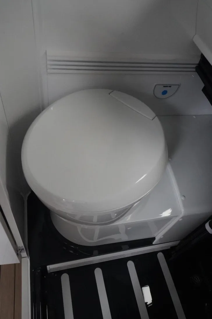 Fahrzeugbild Hobby Prestige Van First-Edition 640 ET #22