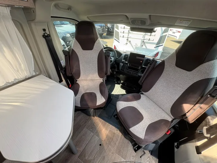 Fahrzeugbild Pössl 2Win R Fiat 140 PS /All-In-Paket/Markise/AHK #17