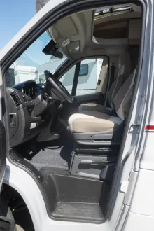 Fahrzeugbild LMC Breezer V 643 G 65 Jahre Edition #10