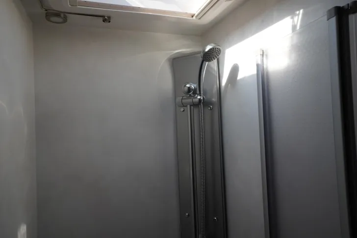 Fahrzeugbild Mooveo Tei T 65 DH /RFK/Combi 4/TV/Heckbad #37