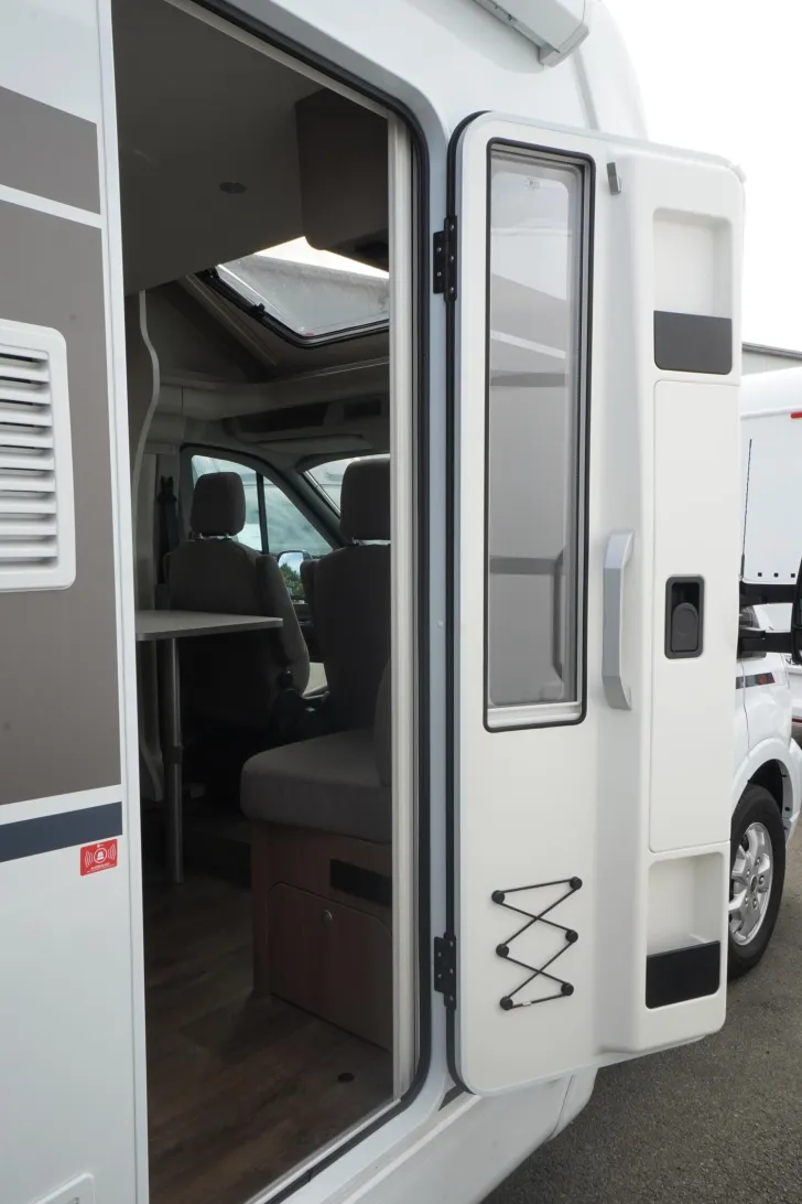 Fahrzeugbild Carado Edition24 T Ford 447 /4.000 kg/Lithium/Solar/TV #18