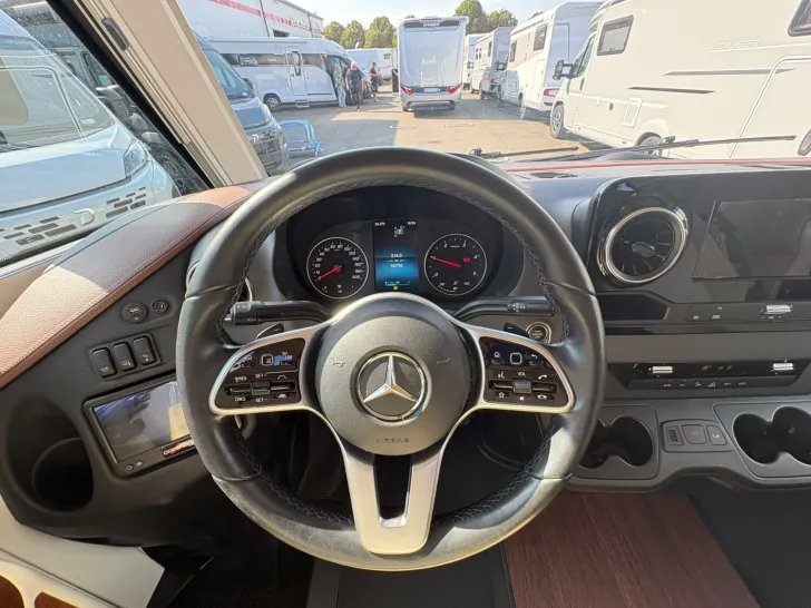 Fahrzeugbild Carthago chic c-line superior I 4.9 LE L /Hydr. Stützen #13
