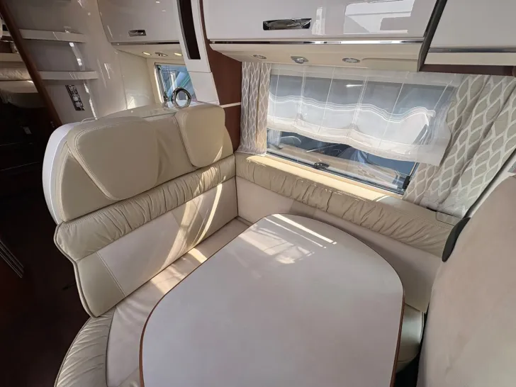 Fahrzeugbild Carthago chic c-line superior I 4.9 LE L /Hydr. Stützen #14