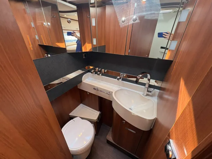 Fahrzeugbild Carthago chic c-line superior I 4.9 LE L /Hydr. Stützen #23
