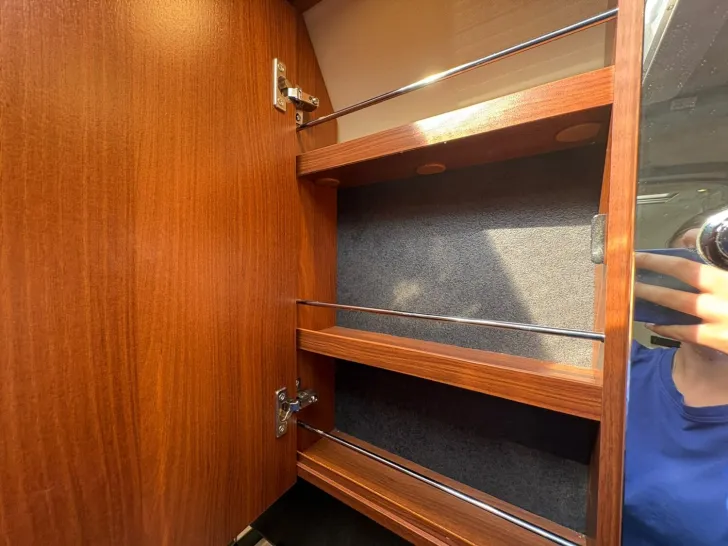 Fahrzeugbild Carthago chic c-line superior I 4.9 LE L /Hydr. Stützen #34