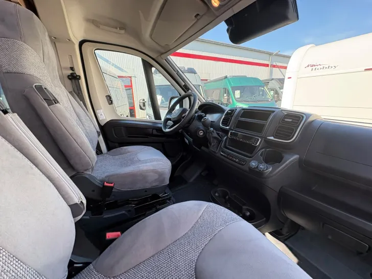 Fahrzeugbild Pössl Roadcamp R Citroen 140 PS /All-In-Paket #25