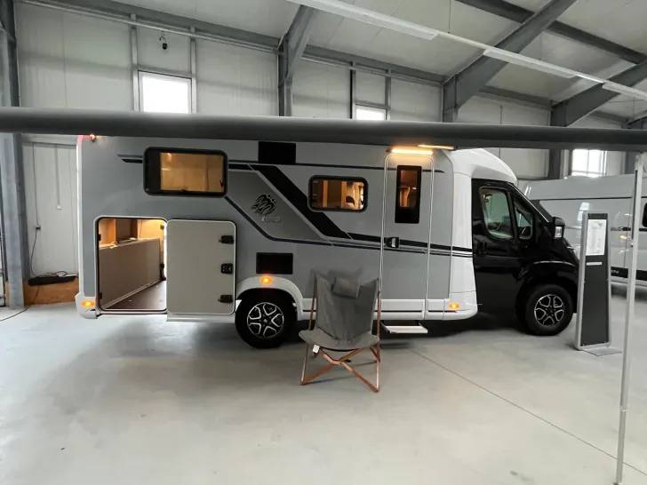 Fahrzeugbild Knaus Sky TI 650 MEG #5