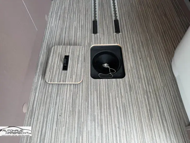 Fahrzeugbild Bürstner Copa 530-Aufstelld-WC-Boiler-Standheizung-1.Hd #36