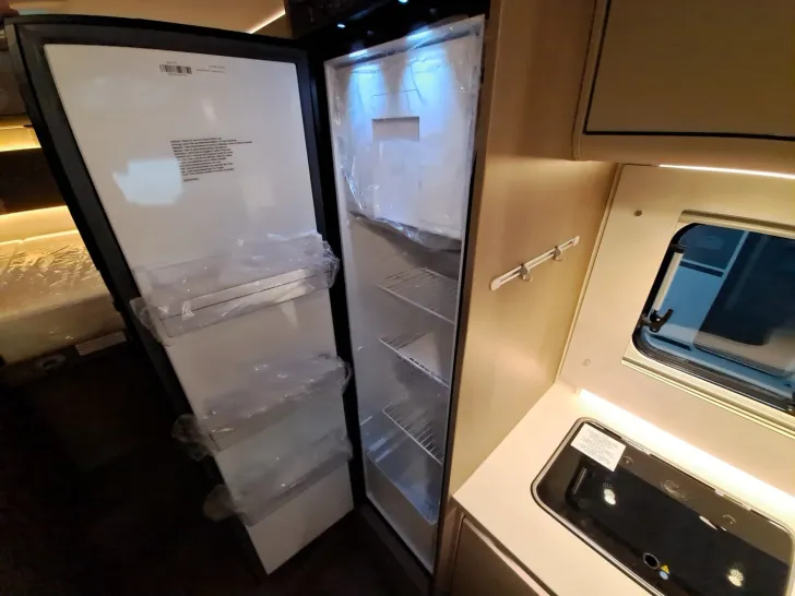 Fahrzeugbild Carado T 328 Pro+, Automatik, LTE, TV, Solar, 3. Bett #14