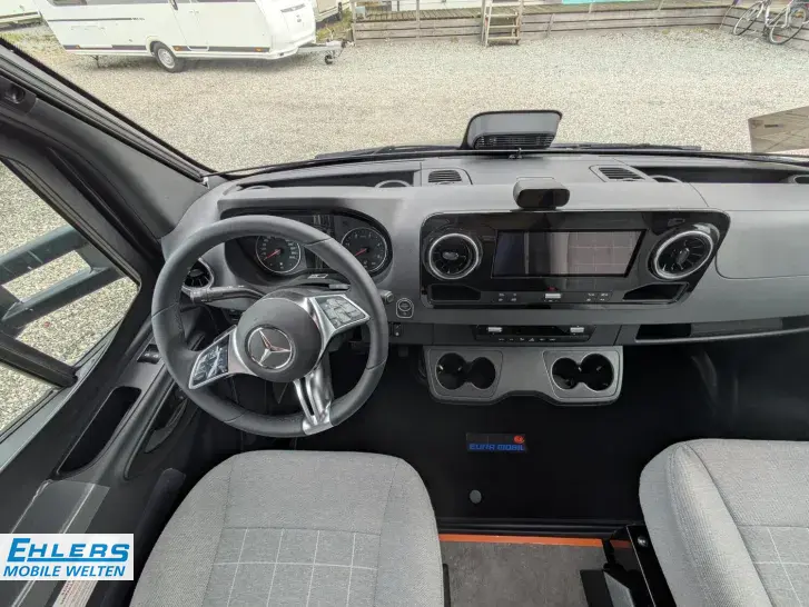 Fahrzeugbild Eura Mobil Profila T PT 726 EB 170PS/Autom/Mondial-S-Paket/Fahrassistentz-Paket/4,5t/Markise #6