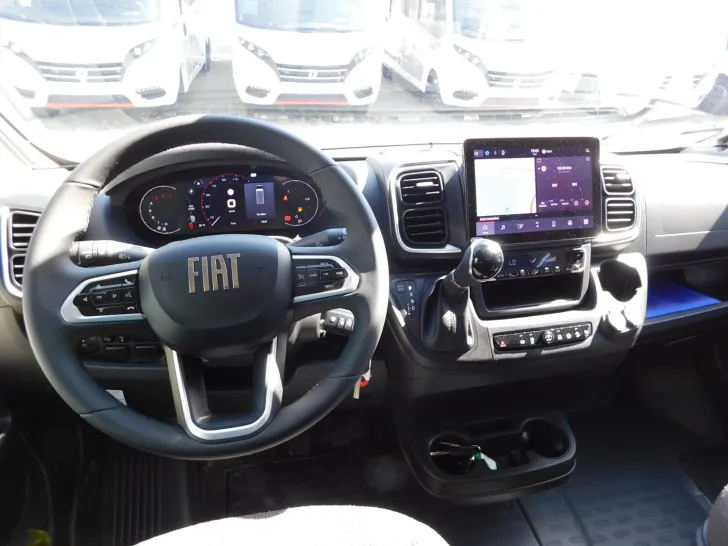 Fahrzeugbild Hymer Redwood 601 Automatik, Navi+Kamera, Klimaautom. #8