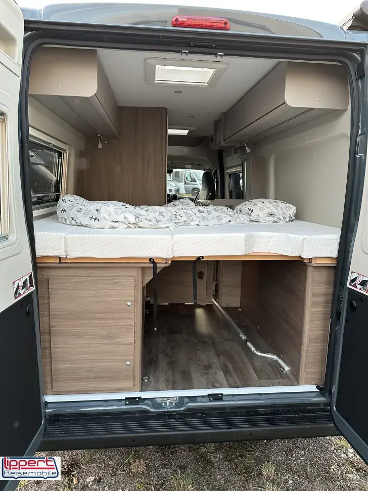 Fahrzeugbild Carado CV 602 pro Längsbetten #11