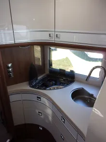 Fahrzeugbild Carthago chic e-line I 51 QB DA Mercedes #9