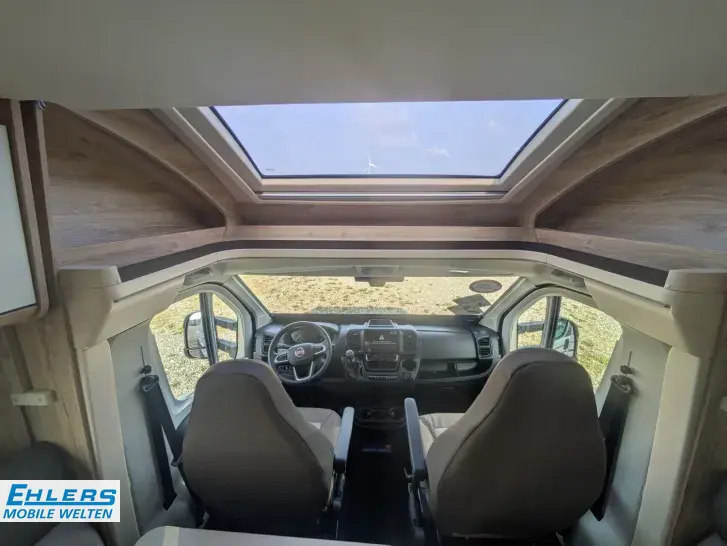 Fahrzeugbild Eura Mobil Profila RS PRS 720 EB 180PS/Navi/Rückfahrkamera #6