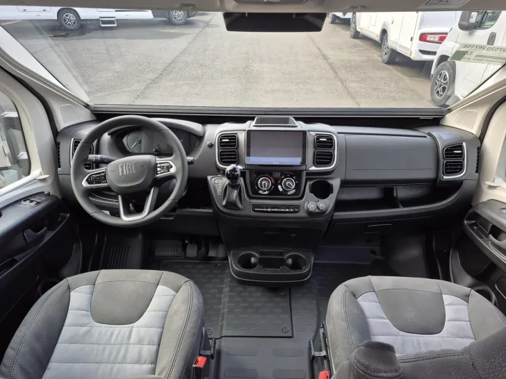 Fahrzeugbild Hobby Prestige Van 640 ET Markise #12