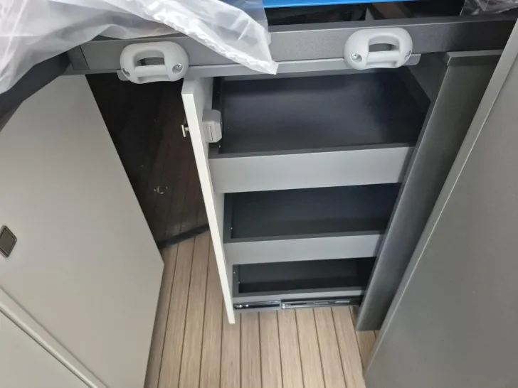 Fahrzeugbild Hobby Prestige Van 640 ET Markise #24