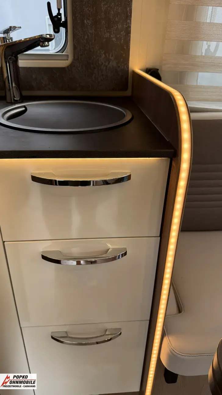 Fahrzeugbild Bürstner Lyseo TD 736 Harmony Line MEGA VOLLAUSTATTUNG #16