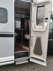 Fahrzeugbild Knaus L!VE WAVE 650 MEG Black Selection Live Wave #9