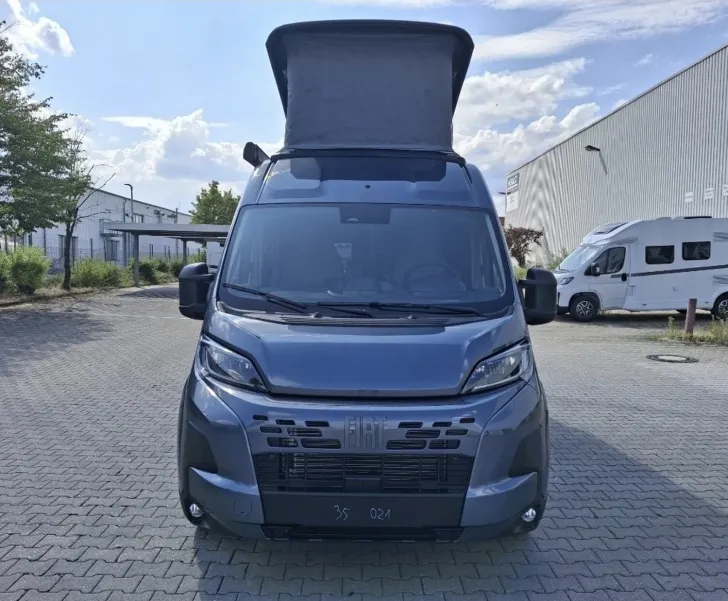 Fahrzeugbild Carado pro CV 540 LED, Multimedia, Aufstelldach, Auto #3
