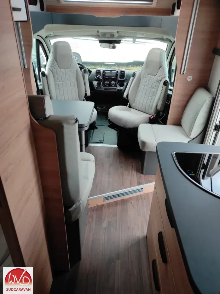 Fahrzeugbild Knaus L!VE WAVE 650 MEG Black Selection Live Wave #18