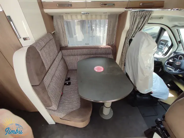 Fahrzeugbild Malibu T 430 LE #10