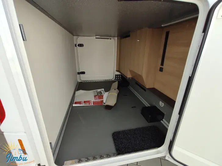Fahrzeugbild Malibu T 430 LE #22