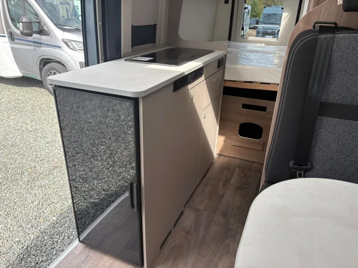 Fahrzeugbild Carado CV 600 #14