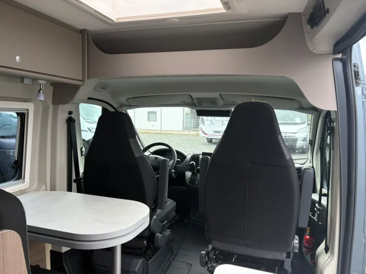 Fahrzeugbild Carado CV 600 #18