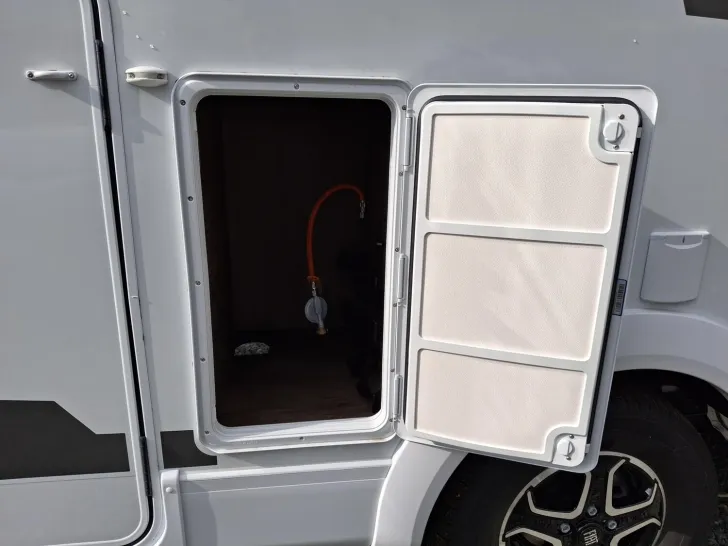 Fahrzeugbild Carado V V337 #9