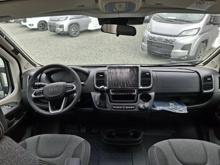 Fahrzeugbild Carado V V337 #19