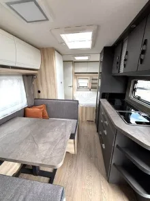 Fahrzeugbild Hobby De Luxe 540 KMFe #7