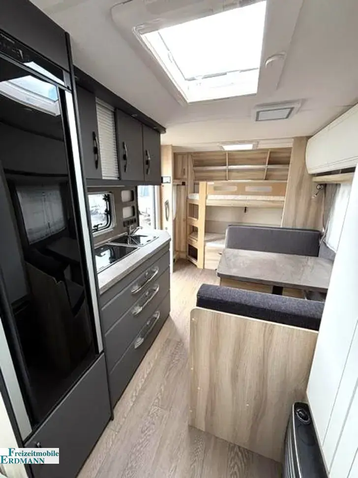 Fahrzeugbild Hobby De Luxe 540 KMFe #11