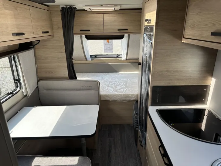 Fahrzeugbild Weinsberg CaraOne EDITION HOT 480 QDK Edition ( HOT ) 2027 #9