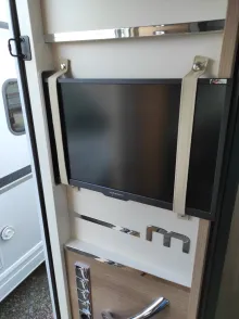 Fahrzeugbild Malibu I 460 KB-LE comfort 4.2t #20