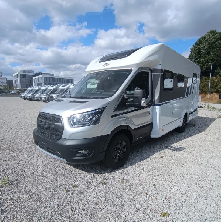 Fahrzeugbild Carado Edition26 T Ford 338 H Hubbett,Assistenz,TV&Sat #3