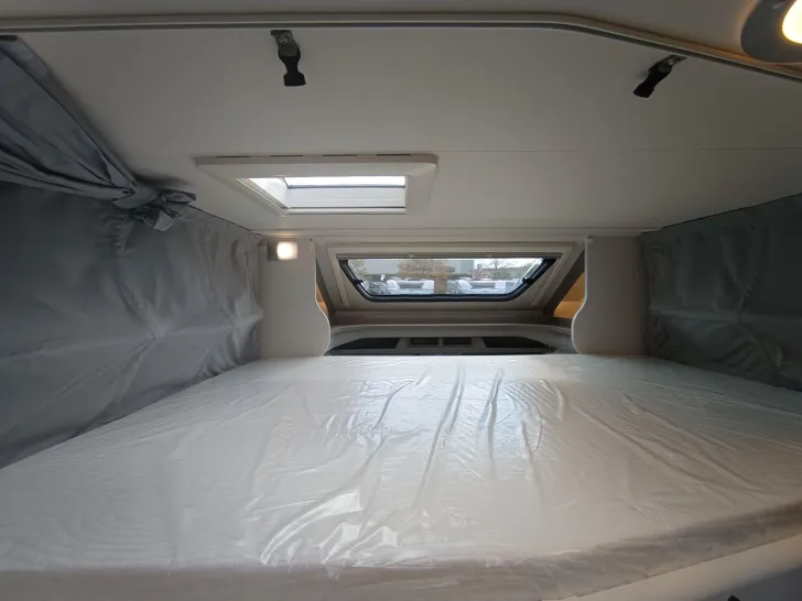 Fahrzeugbild Carado Edition26 T Ford 338 H Hubbett,Assistenz,TV&Sat #29