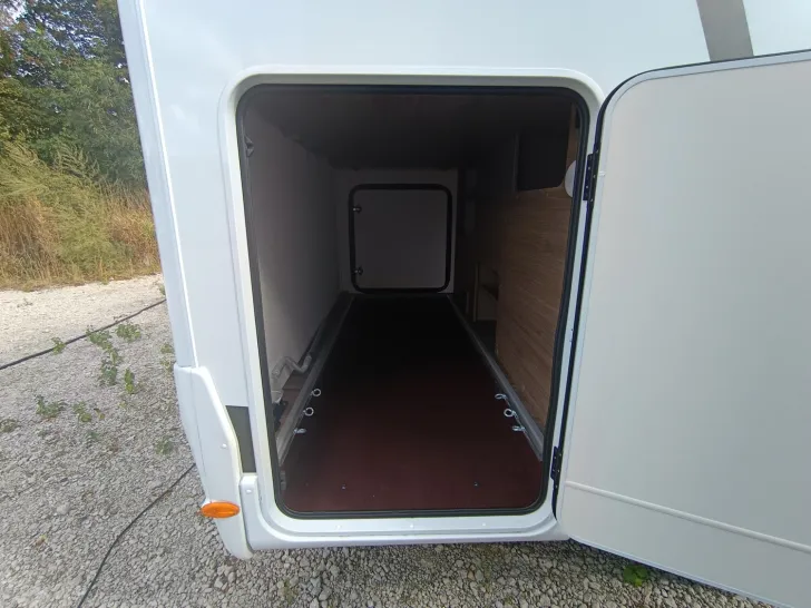 Fahrzeugbild Carado Edition26 T Ford 338 H Hubbett,Assistenz,TV&Sat #42