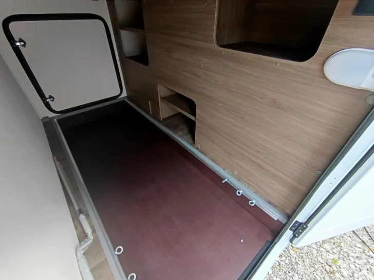 Fahrzeugbild Carado Edition26 T Ford 338 H Hubbett,Assistenz,TV&Sat #43