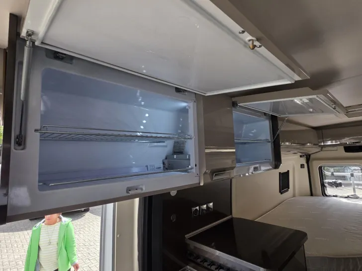 Fahrzeugbild Hobby Vantana K 65 ES Cooler Campervan aus 1. Hand #24