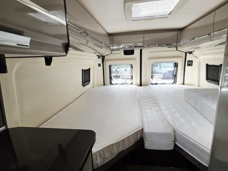 Fahrzeugbild Hobby Vantana K 65 ES Cooler Campervan aus 1. Hand #25