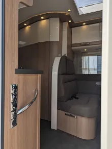 Fahrzeugbild Malibu T 430 LE #11