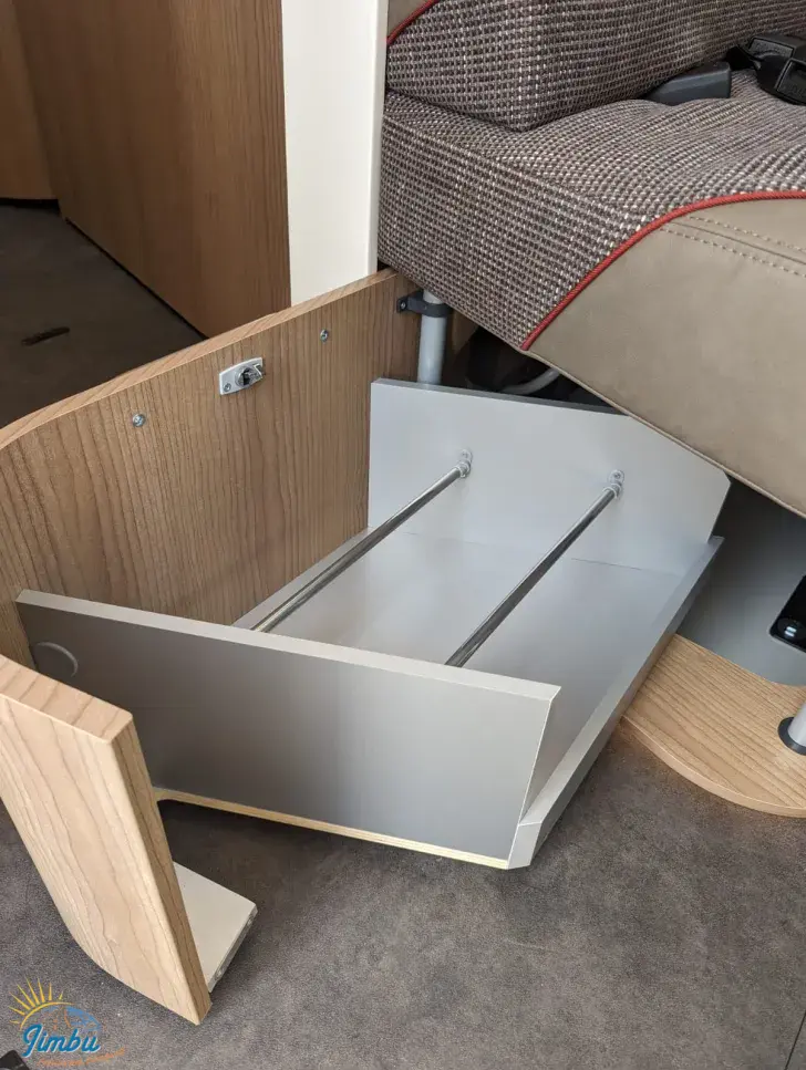 Fahrzeugbild Malibu T 430 LE #13