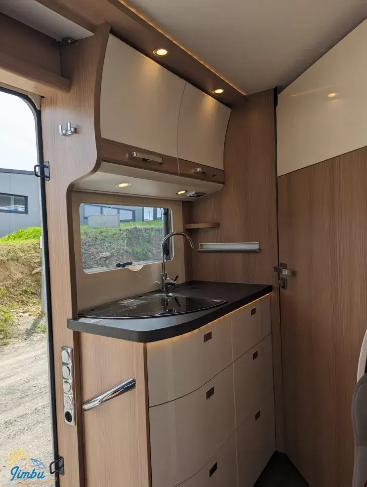 Fahrzeugbild Malibu T 430 LE #15