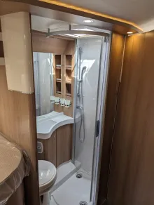 Fahrzeugbild Malibu T 430 LE #24