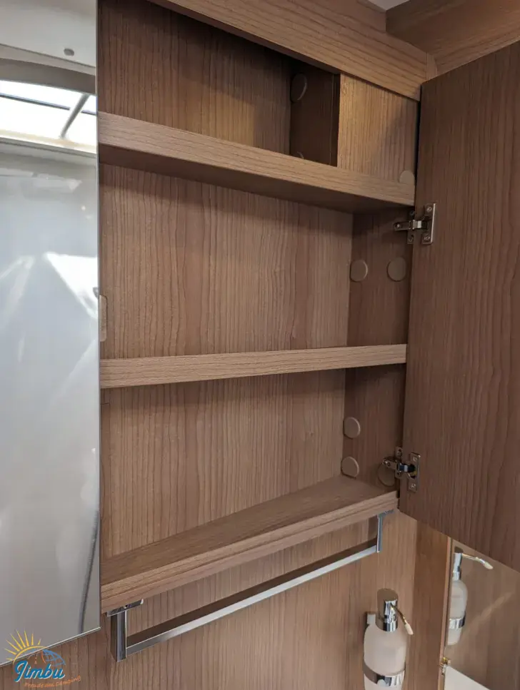 Fahrzeugbild Malibu T 430 LE #27