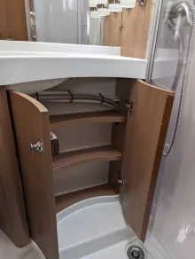 Fahrzeugbild Malibu T 430 LE #28