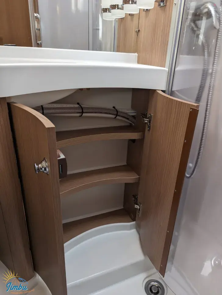 Fahrzeugbild Malibu T 430 LE #28